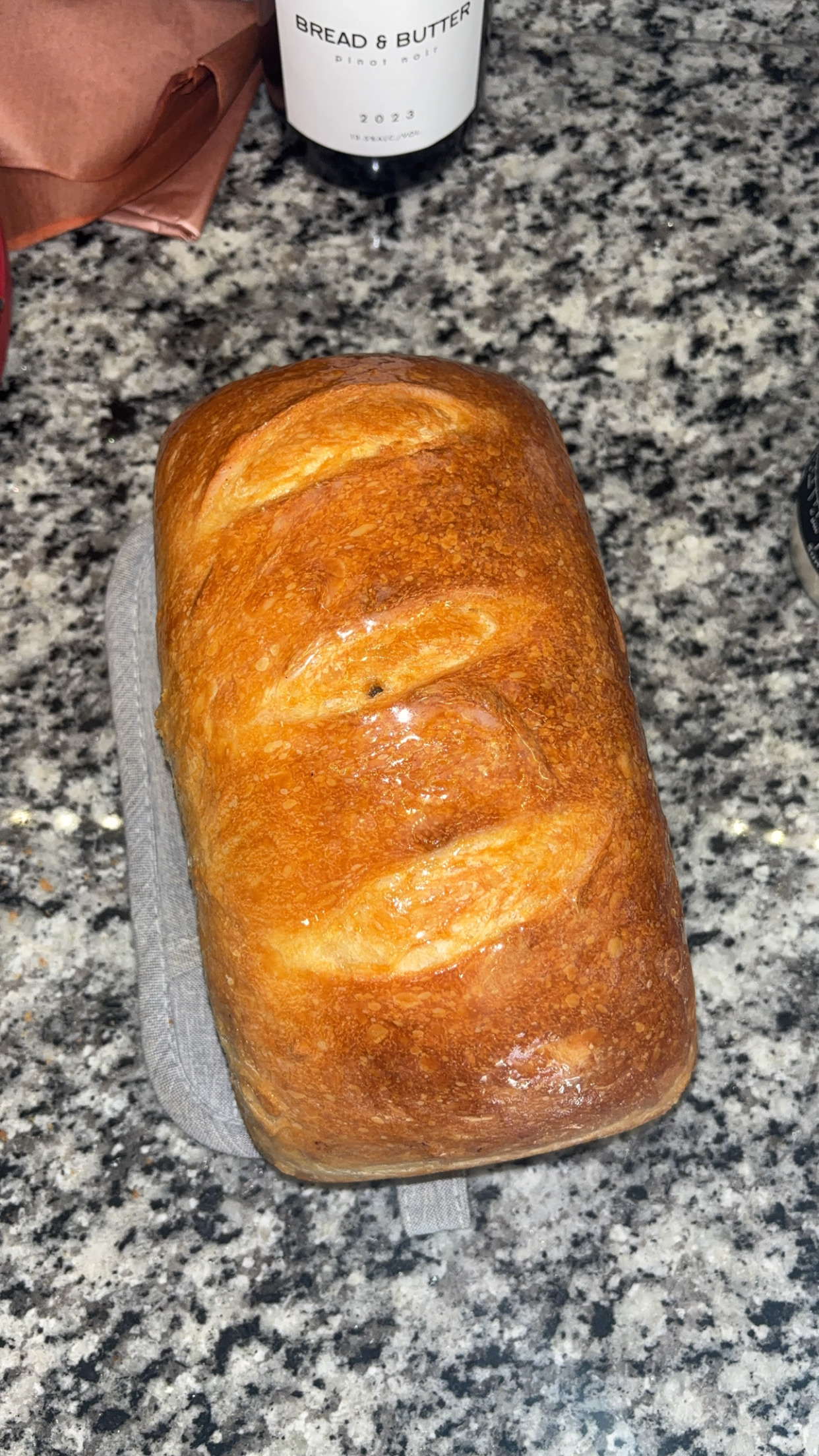 Plain sourdough sandwich loaf