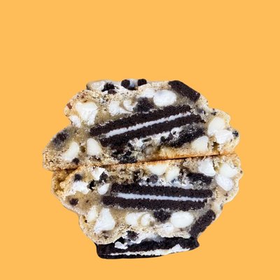 Oreo Stuffed Cookies & Cream Cookie