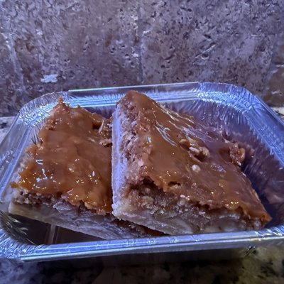 Caramel Apple Pie Bars 