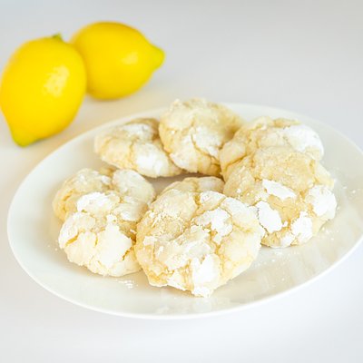 Gluten Free Lemon Crinkle Cookie