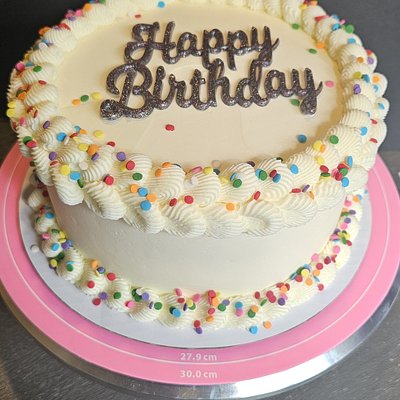 10" 2 Layer Round Cake 