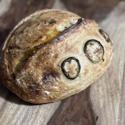 [Small] Jalapeño Cheddar Sourdough