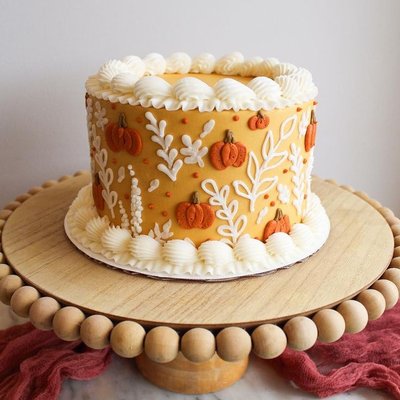 Pumpkin Patch Cake. 