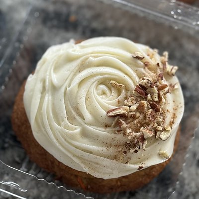 Iced Carrot Cake Cookie 