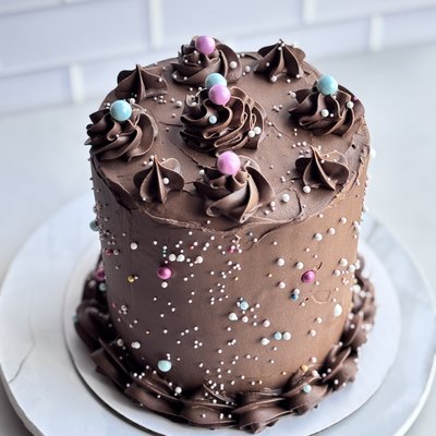 6 Inch Cakes 