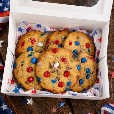 M&M Chocolate Chip Cookies