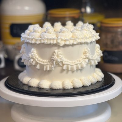 Baby Grand- the petite celebration cake  