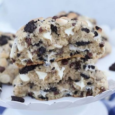 Cookies N Cream Cookies