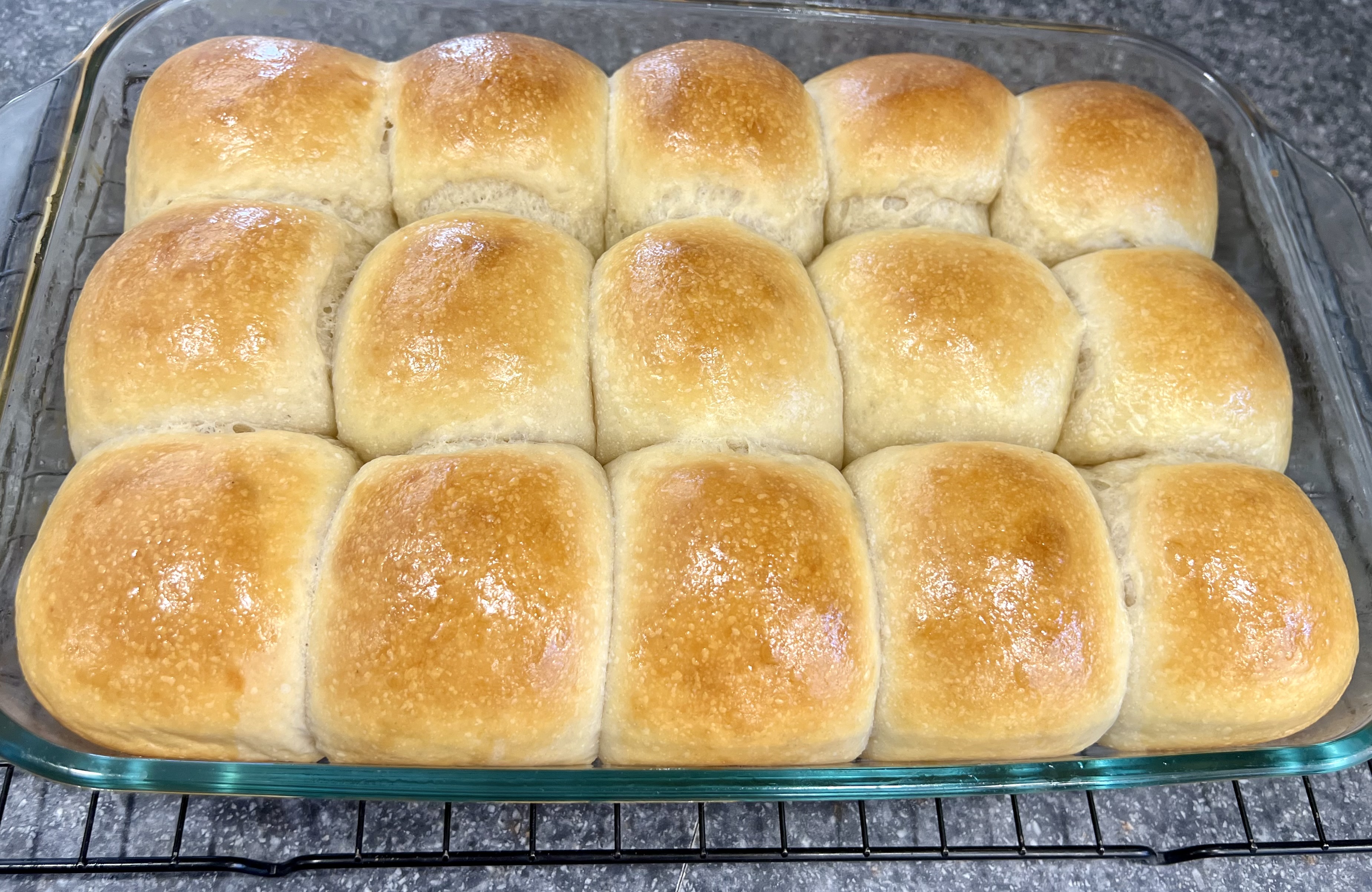Sourdough Dinner Rolls (fifteen pack)