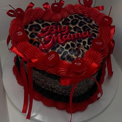 8” Custom Heart Cake 