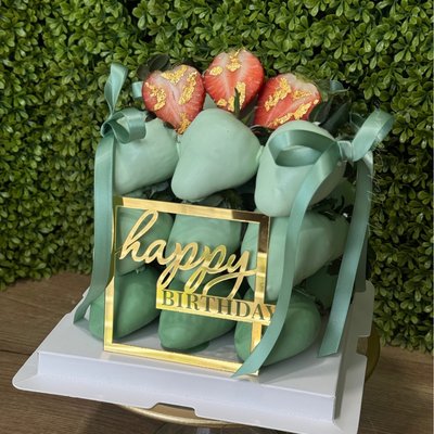 Chocolate Strawberry Cake 