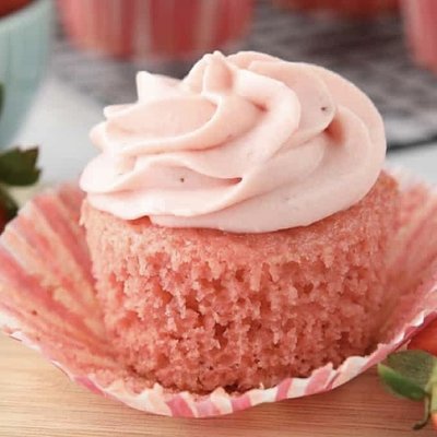 Strawberry Cupcakes 