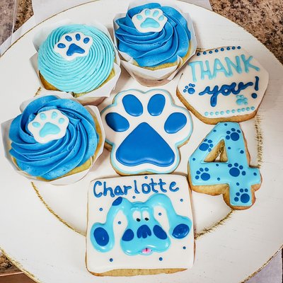 Custom order - Cookies & Cupcakes