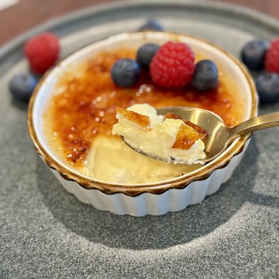 Cremé Brulée(France) 