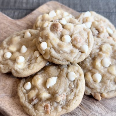 White Chocolate Macadamia Nut Cookies