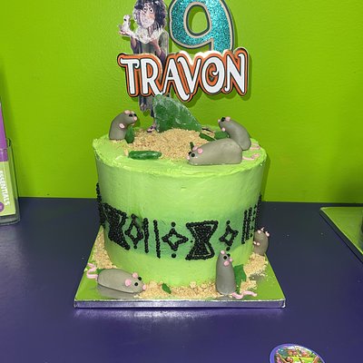 8” Cake
