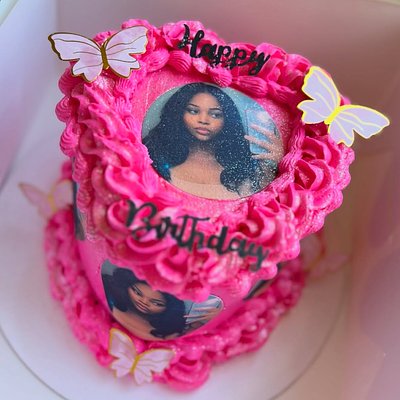 Custom 6-Inch Heart Cake (Themed)