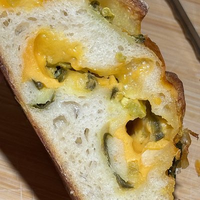 Jalapeño Sharp Cheddar Cheese 🧀 Sourdough Bread 
