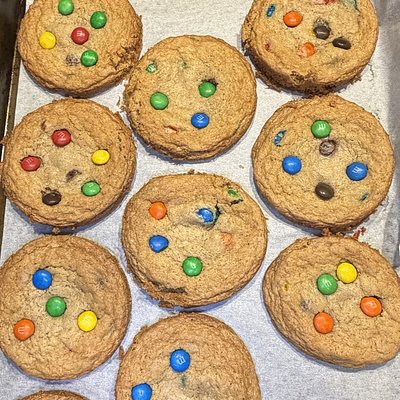 Sourdough Brown Butter M&M Cookies (12 Pack)