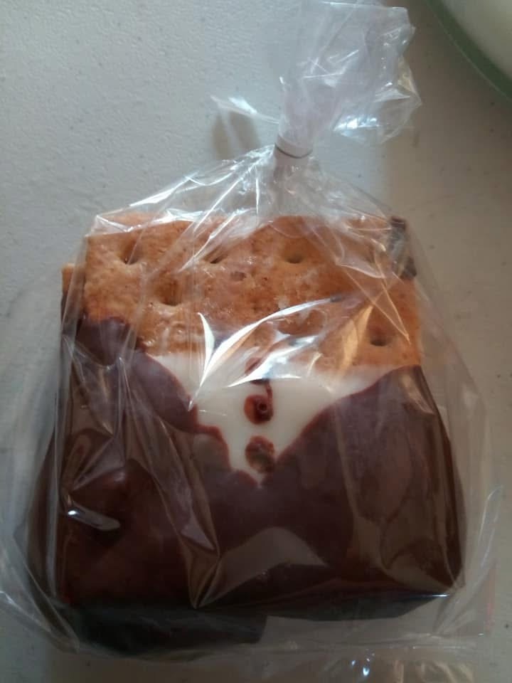 Tuxedo S’mores 
