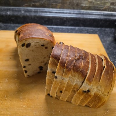 7" Sourdough Raisin Bread