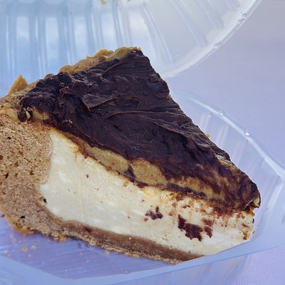 Dubai Cheesecake Slices