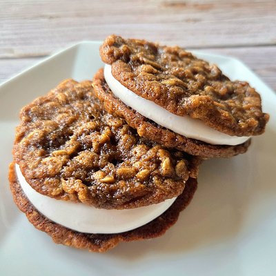 Oatmeal Cream Pie Cookies  (Half Dozen)