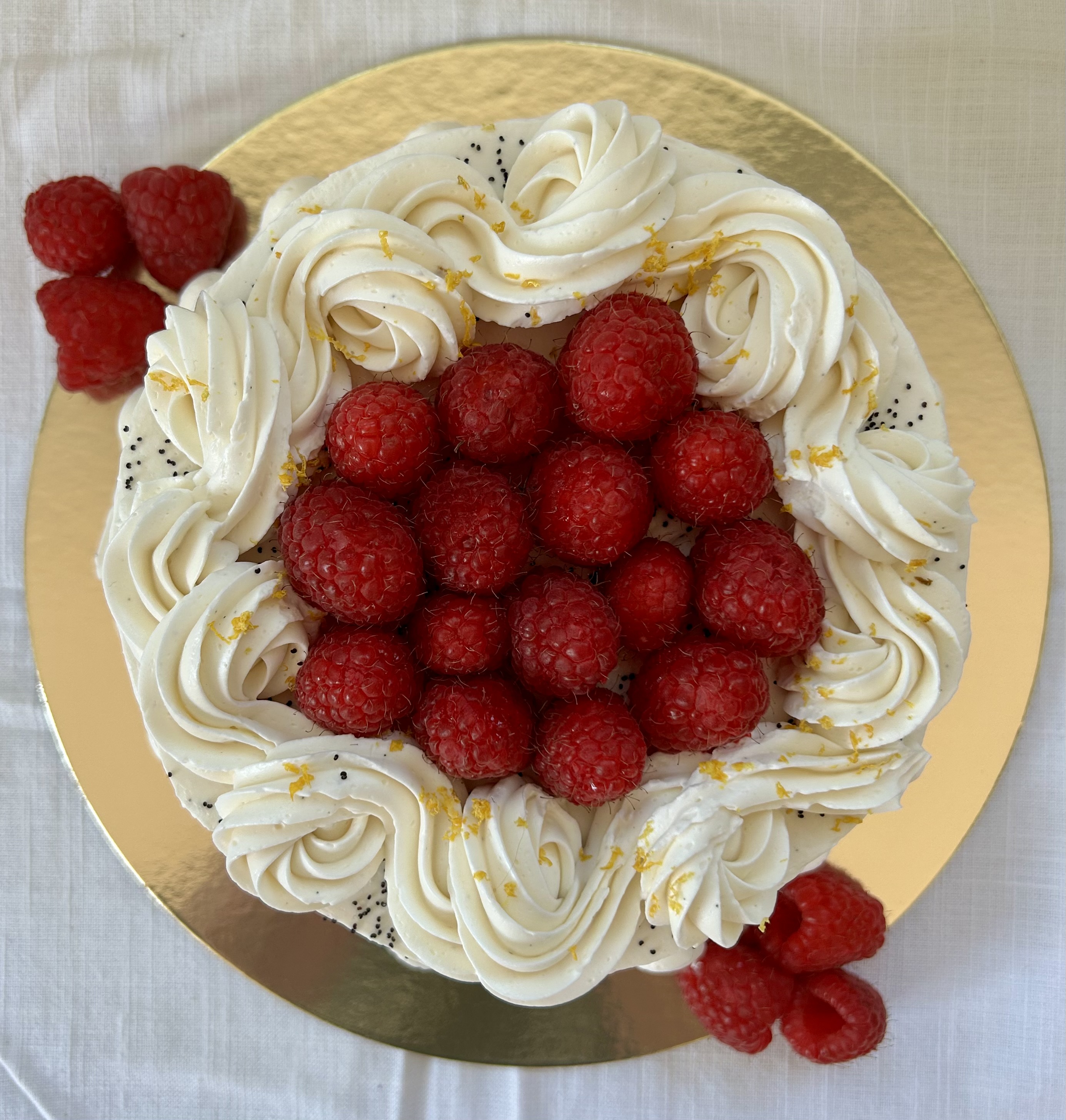 6”, 2-layer cake