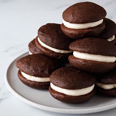 Whoopie Pies                       (1 Dozen)
