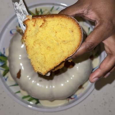 Banana Pudding Cake Slice