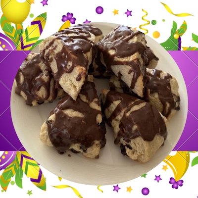 Sourdough Mini Chocolate Chip Scones (8)