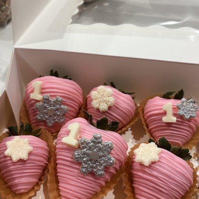 Chocolate Covered Strawberries * Detailed Package*