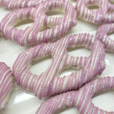 Chocolate Covered Pretzels