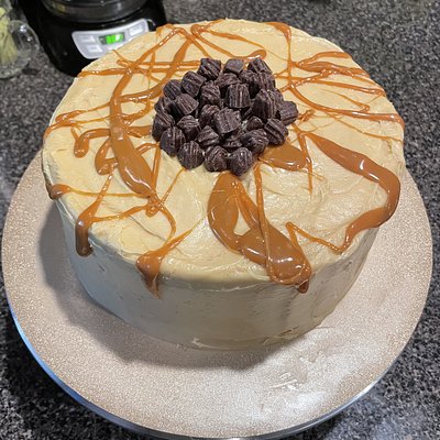 Caramel Cake 
