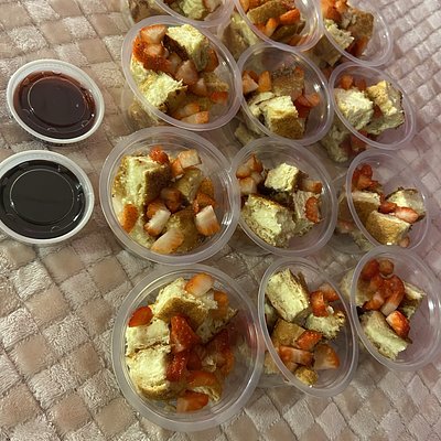 churro cheesecake bites .