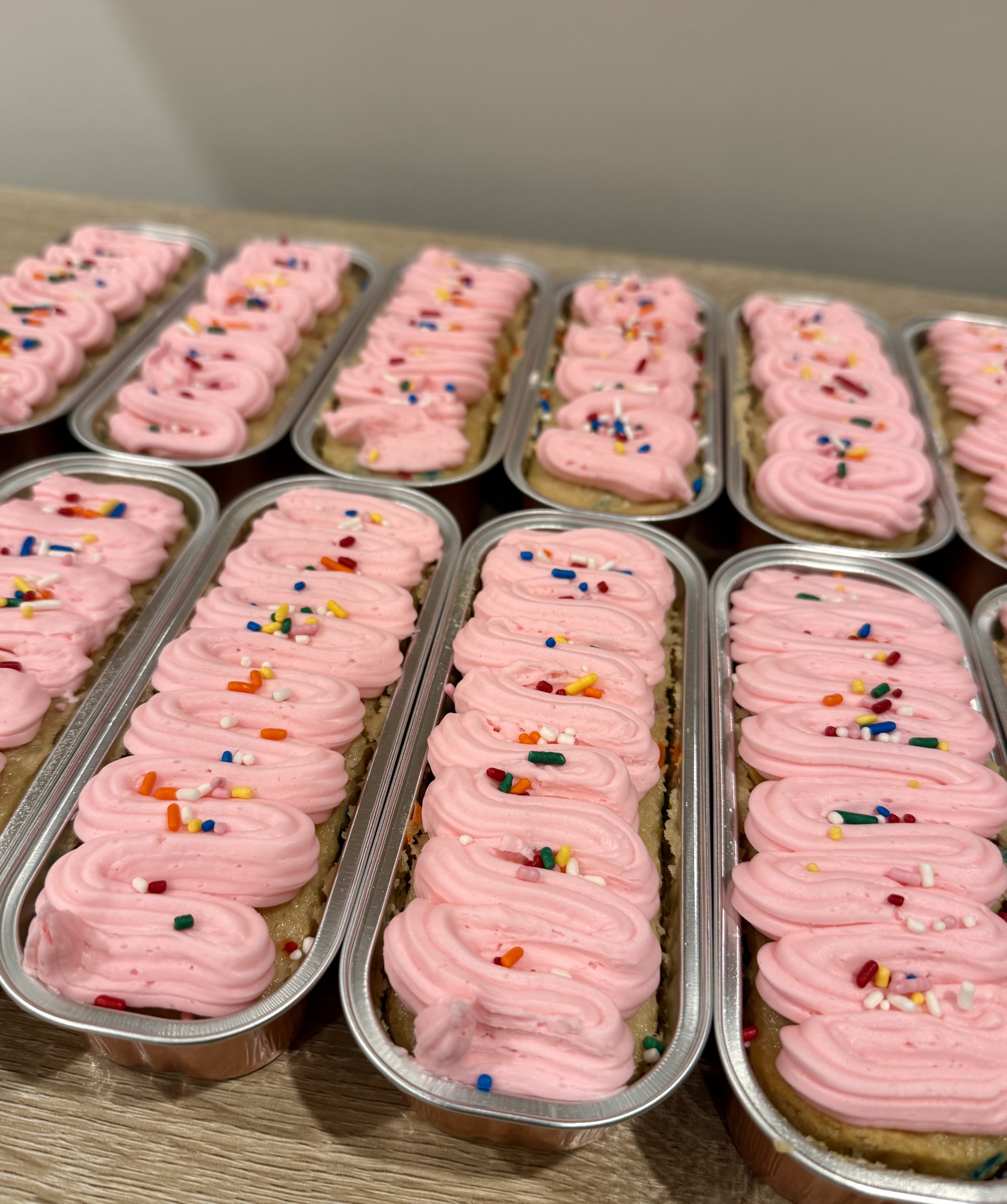 Funfetti (dozen OR half dozen)
