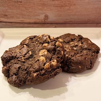 Chocolate Peanut Butter Chip Cookie 