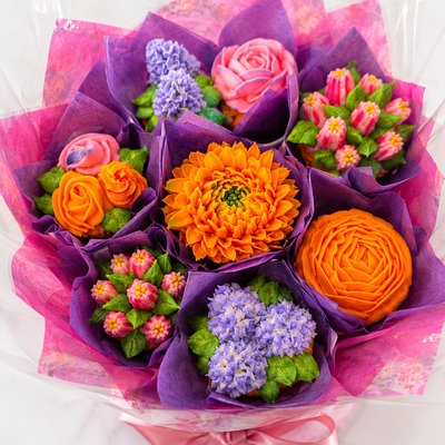 Floral Cupcake Bouquet 