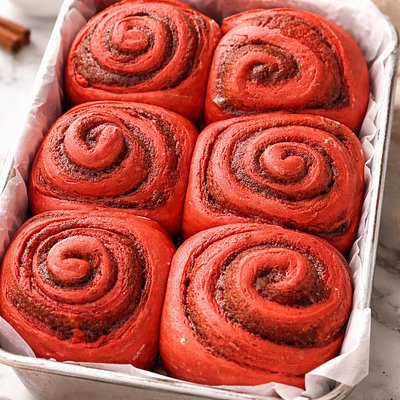 6 Pack Cinnamon Rolls