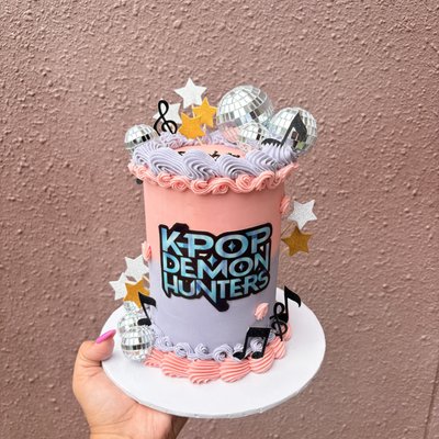 4” Round Cake