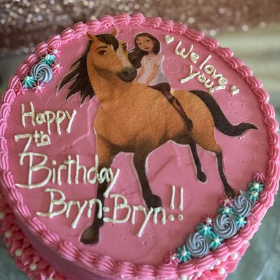 9” Round Cake