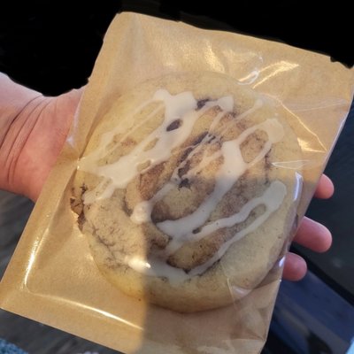 Cinnamon Roll Cookie 