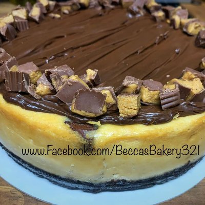 Peanut Butter Cup Cheesecake