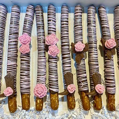 Chocolate Covered Pretzels/Rods
