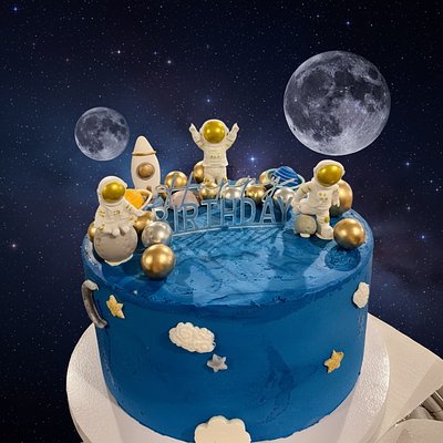 Custom Gluten Free Cake