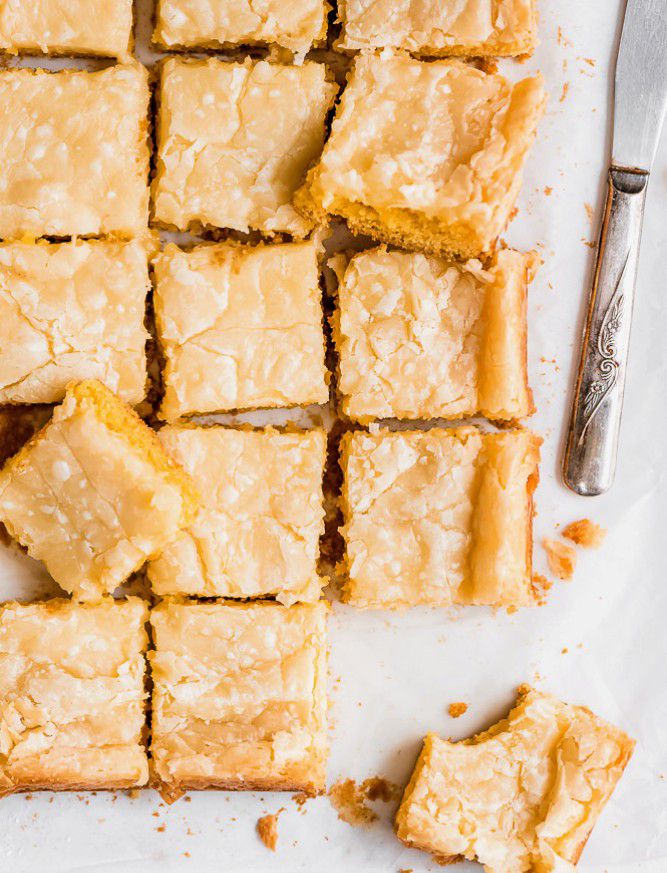  Ooey Gooey Cake Bars 
