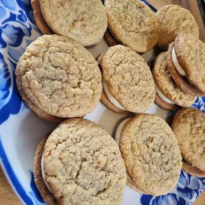 Oatmeal Cream Pies