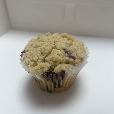 Blueberry Crumble Muffins On