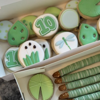 Mini Decorated Sugar Cookies VANILLA/ALMOND Flavor