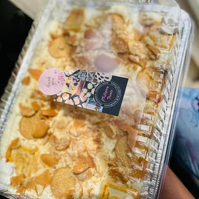 Large Banana Pudding 